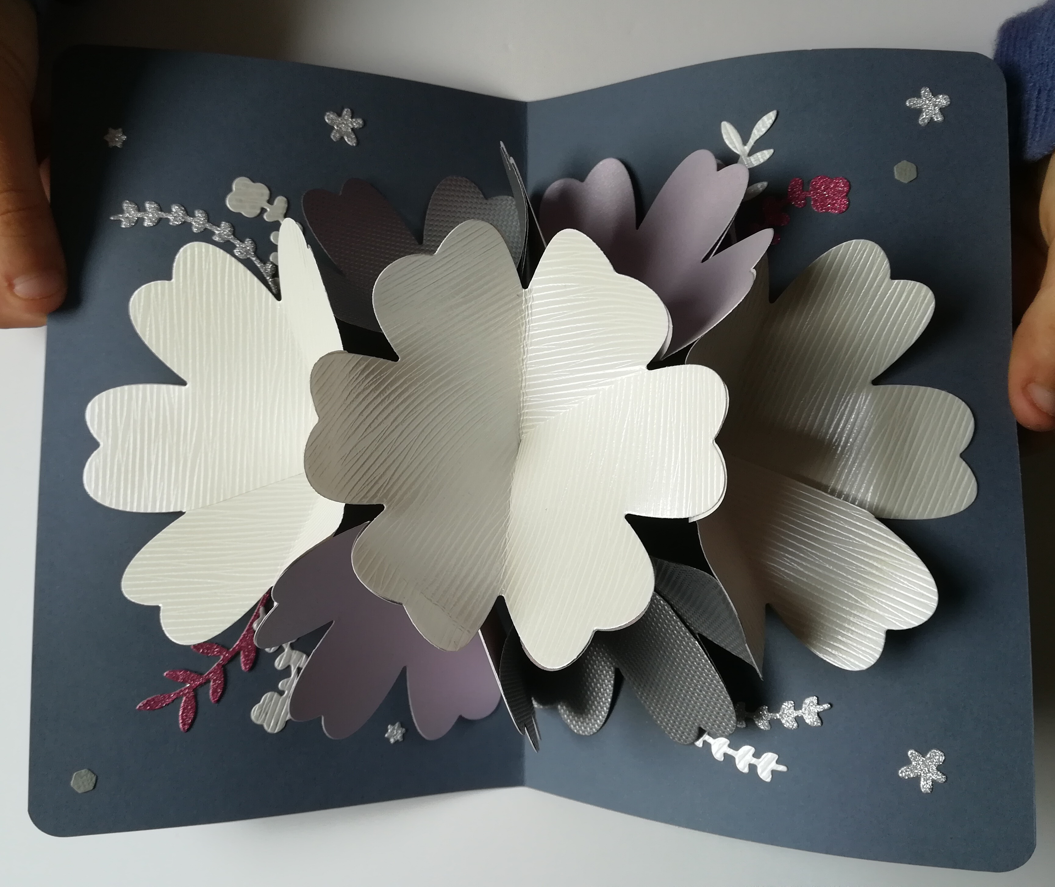 Carte-pop-up-fleurs-1